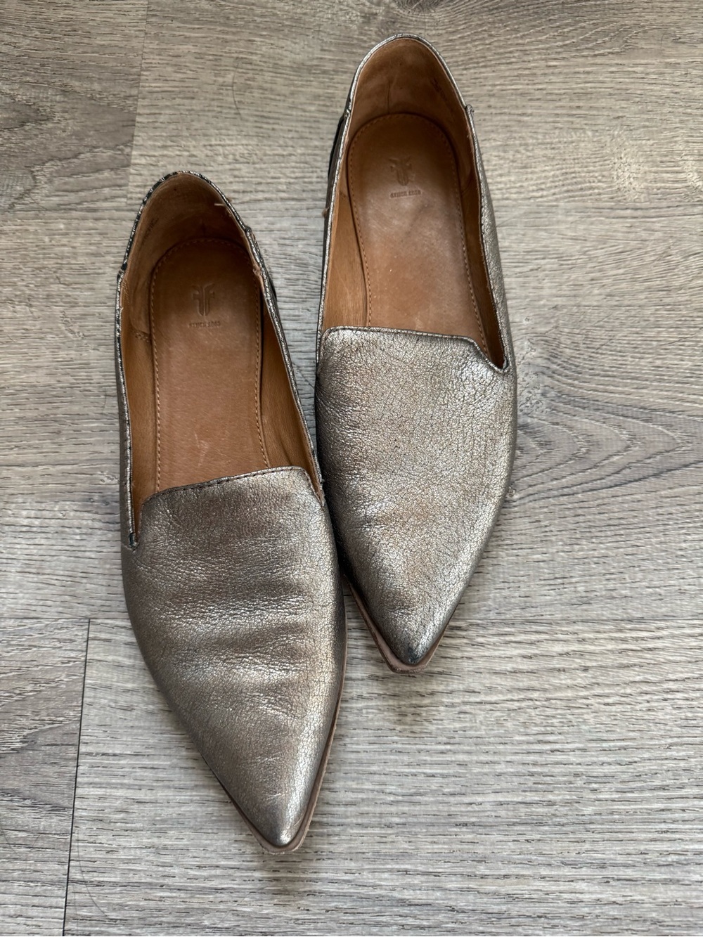Frye- Metallic Pointed-Toe Womenâs Loafers -